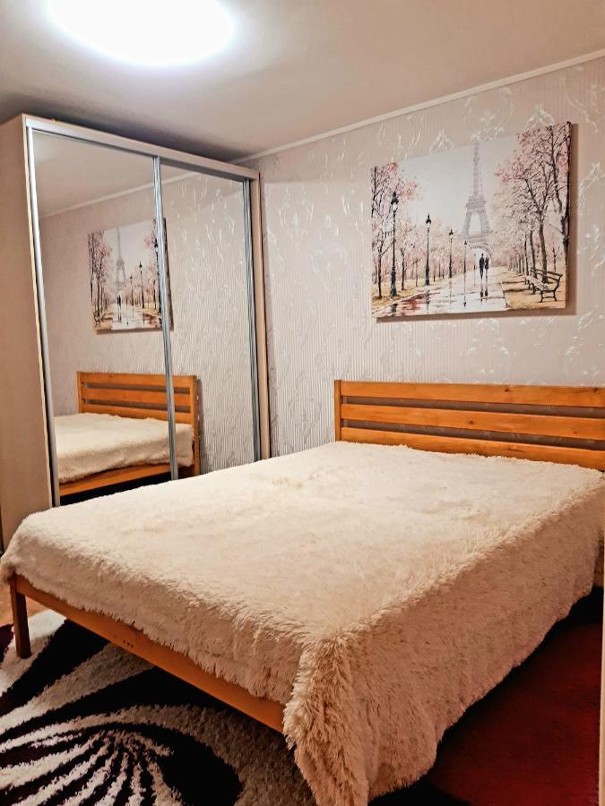 Шевченко 2 Apartamento Kirovograd Exterior foto